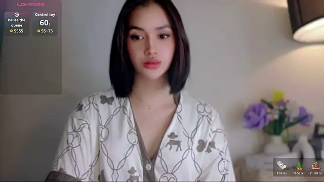 Snapshot of anna_lala7 chatting on May 13, 2026, 10:56 am anna lala7 online show from May 13, 2026, 10:56 am