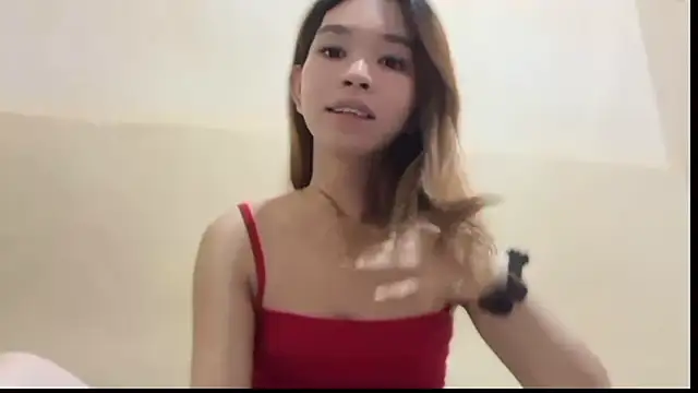 Snapshot of Daddiesgirlrianne69 chatting on June 7, 2026, 10:35 pm Daddiesgirlrianne69 online show from June 7, 2026, 10:35 pm