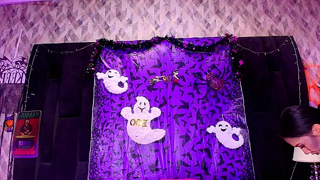 wensheng  online show from October 31, 2025, 7:15 pm