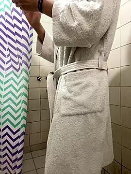 aphrodite sexy online show from September 11, 2025, 5:13 pm