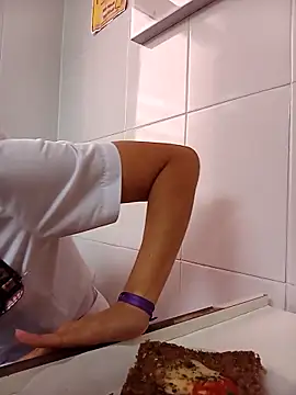 aphrodite sexy online show from December 4, 2025, 6:16 pm