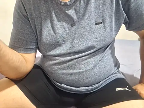 Snapshot of BathToys chatting on September 12, 2025, 5:35 pm BathToys online show from September 12, 2025, 5:35 pm