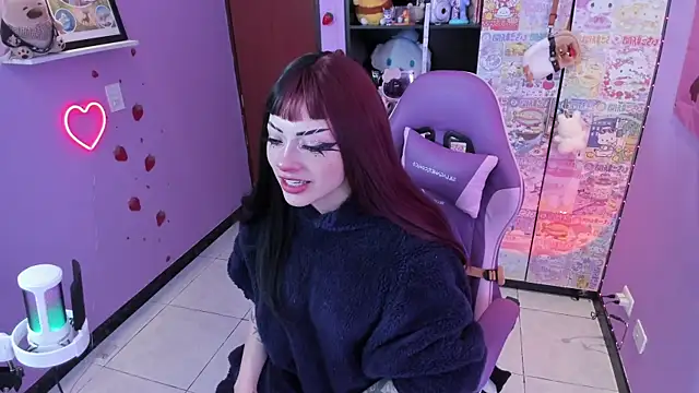 Vero Osb  online show from November 26, 2025, 12:11 am