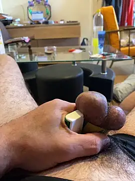 Snapshot of jackadi33 chatting on September 27, 2025, 12:21 pm jackadi33 online show from September 27, 2025, 12:21 pm