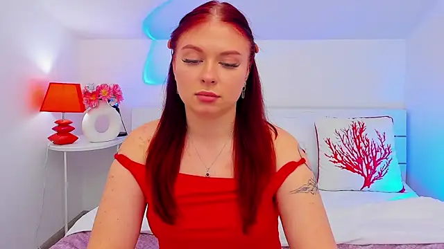 Snapshot of LizyBex chatting on May 14, 2026, 12:23 pm LizyBex online show from May 14, 2026, 12:23 pm