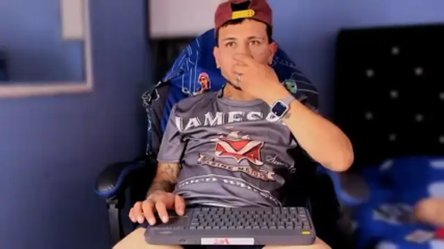 Thonixxx mr online show from March 15, 2026, 3:56 am