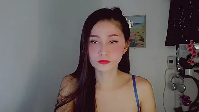 Snapshot of anne_smithe chatting on October 1, 2025, 11:11 pm anne smithe online show from October 1, 2025, 11:11 pm