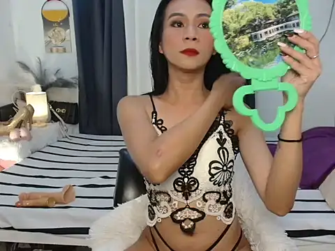 Snapshot of AmayaWang chatting on February 13, 2026, 7:15 am AmayaWang online show from February 13, 2026, 7:15 am