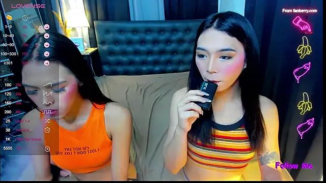Snapshot of Kyliejennings chatting on November 16, 2025, 8:20 am Kyliejennings online show from November 16, 2025, 8:20 am