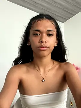 Snapshot of urcurlydiva chatting on October 12, 2025, 5:39 am urcurlydiva online show from October 12, 2025, 5:39 am