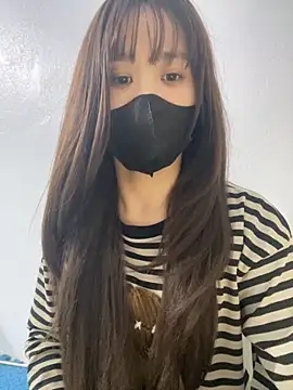 Lucy217 online show from December 4, 2025, 1:09 pm