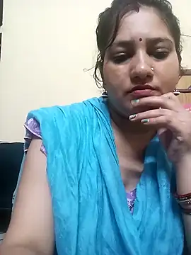 Snapshot of nisha_sweet chatting on October 3, 2025, 9:28 am nisha sweet online show from October 3, 2025, 9:28 am