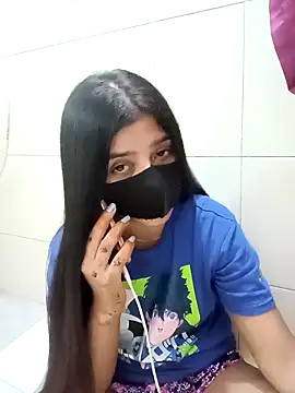 Hot Jaanvi  online show from October 16, 2025, 5:58 pm