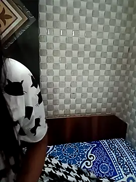 Hot Jaanvi  online show from November 11, 2025, 4:12 am