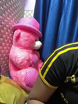 Hot Jaanvi  online show from February 18, 2026, 4:19 am