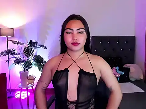 Unique Maya online show from April 15, 2026, 8:43 am