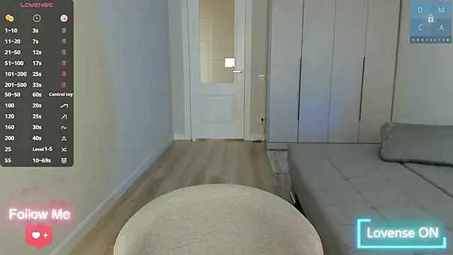 MinaDiamondd online show from March 18, 2026, 2:47 am