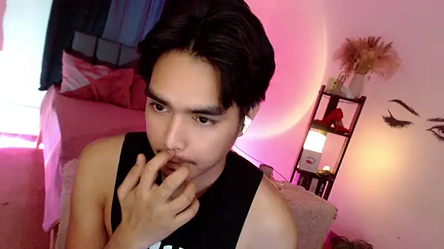 Snapshot of JakeXolsen chatting on September 12, 2025, 10:43 pm JakeXolsen online show from September 12, 2025, 10:43 pm