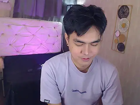 Snapshot of JakeXolsen chatting on November 13, 2025, 5:23 pm JakeXolsen online show from November 13, 2025, 5:23 pm