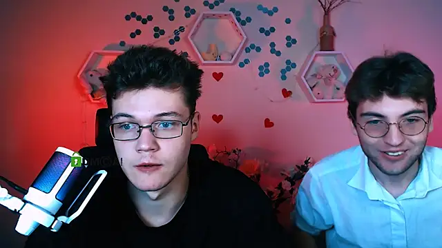 lucas long  online show from October 17, 2025, 7:49 pm