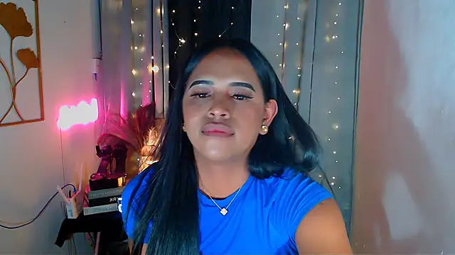 Lorainnelustts online show from February 23, 2026, 4:37 pm