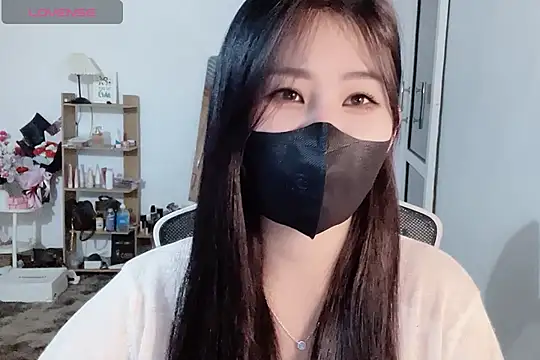    Daisy    online show from November 20, 2025, 3:18 am