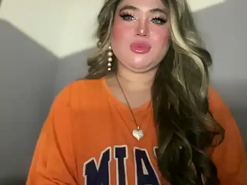 Naughtyrosecum online show from October 8, 2025, 3:20 pm