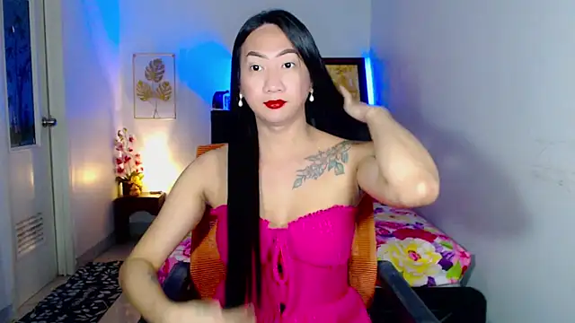 LovelyQueen69 online show from February 13, 2026, 11:39 am