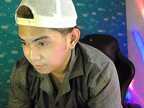 riley cum online show from March 28, 2026, 2:38 pm