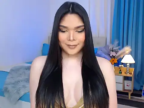 VickyMarquez online show from December 5, 2025, 2:14 pm