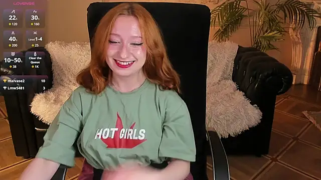 Snapshot of Violet_Griffen chatting on July 14, 2026, 3:51 pm Violet Griffen online show from July 14, 2026, 3:51 pm