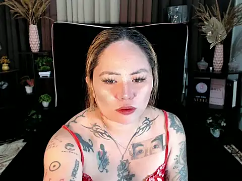 Snapshot of EstellaStarXxx chatting on May 6, 2026, 2:40 am EstellaStarXxx online show from May 6, 2026, 2:40 am