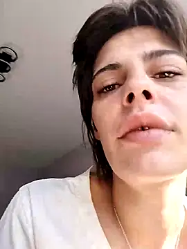 Snapshot of sweetchery999999 chatting on September 16, 2025, 7:42 am sweetchery999999 online show from September 16, 2025, 7:42 am