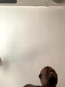 Snapshot of JezOne555 chatting on September 18, 2025, 1:02 pm JezOne555 online show from September 18, 2025, 1:02 pm