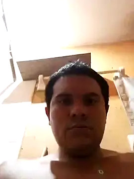 Luk909090 online show from October 19, 2025, 8:42 pm