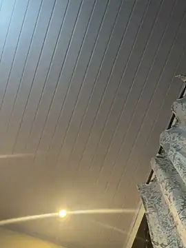 morenaluaa online show from November 6, 2025, 3:18 am