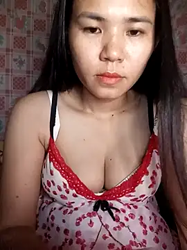 Snapshot of Ladygirl_x chatting on October 18, 2025, 6:16 am Ladygirl x online show from October 18, 2025, 6:16 am