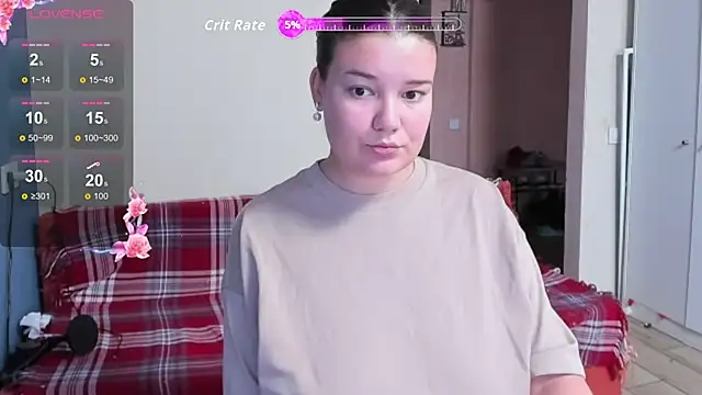 LinaElasm online show from September 26, 2025, 5:11 am