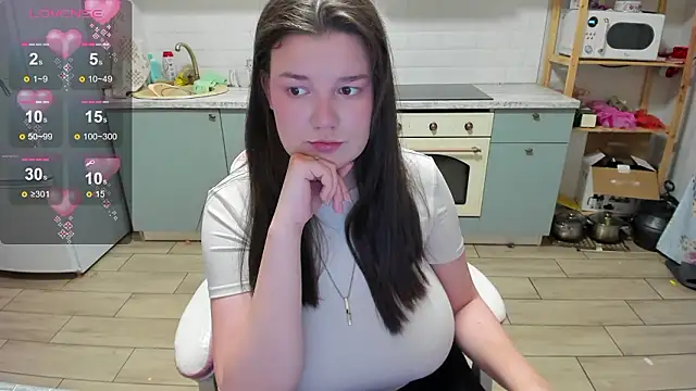 LinaElasm online show from March 25, 2026, 11:11 pm