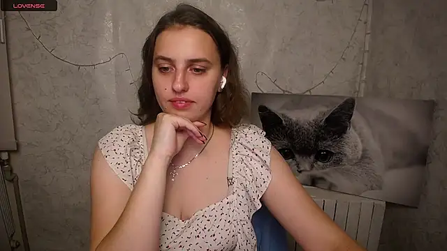 Snapshot of AmandaDimond_ chatting on July 15, 2026, 2:22 pm AmandaDimond online show from July 15, 2026, 2:22 pm