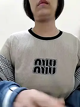 love sexy090 online show from November 12, 2025, 12:22 am