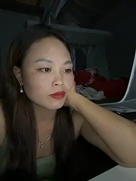 MychuSweet online show from October 10, 2025, 1:32 pm