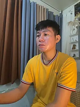 xshyboyx online show from February 1, 2026, 1:48 am