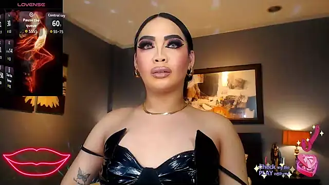 FridaHumphrey online show from April 4, 2026, 6:49 pm