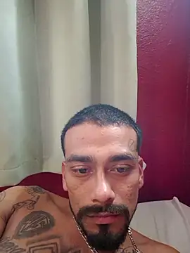 Snapshot of Cnutt310 chatting on September 13, 2025, 10:53 pm Cnutt310 online show from September 13, 2025, 10:53 pm