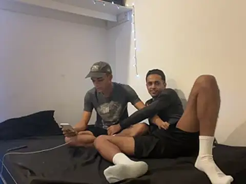Midnight Socks Guys online show from July 5, 2026, 12:28 am