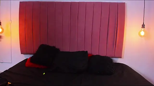 ana foxi online show from December 5, 2025, 3:59 am