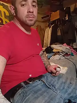 Twoslipperywhenwett online show from January 11, 2026, 6:13 pm