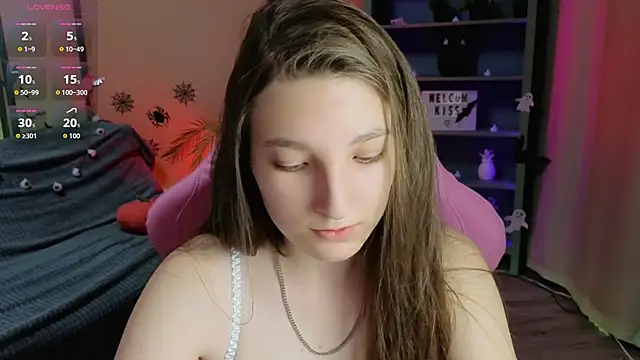 Mia Myles online show from October 24, 2025, 10:11 am