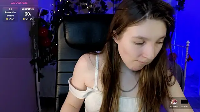 Mia Myles online show from February 17, 2026, 10:34 am